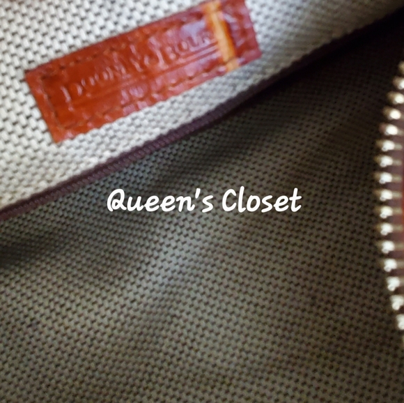 Dooney & Bourke | Vintage Dillen Leather Hobo in Animal Print - Picture 11 of 11